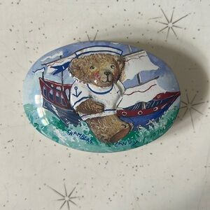 Vintage Oscar and Bertie trinket box
